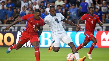 La Selección de El Salvador no hizo una buena Copa Oro en este 2023 y se despiden de la competencia en fase de grupos. Costa Rica goleó a Martinica.