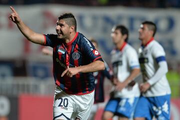 El delantero paraguayo tuvo una destacada actuación en San Lorenzo. Es clave en la Selección de Paraguay.