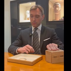 Va a tasar una pulsera de oro de su abuela y se lleva la gran decepción: “¿No puede ser que la máquina esté mal?”