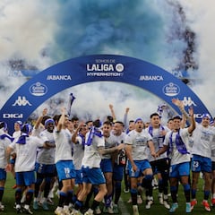 Lucas Pérez devuelve al Deportivo a Segunda