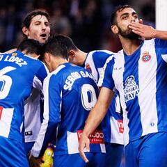 El apetito de Borja Iglesias mete segundo a un mágico Espanyol