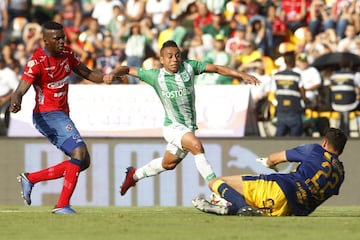 Los goles de Nacional fueron marcados por Pablo Cepellini y Yerson Candelo. Por el DIM anotaron Germán Cano y Elvis Perlaza.