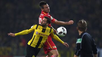 El Dortmund sufre para no seguir los pasos del Leverkusen