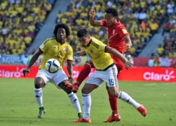 Colombia debuta en las Eliminatorias ante Perú. Ambiente de fiesta y de carnaval en El Metropolitano. 