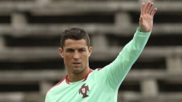 Cristiano volver&aacute; a jugar con Portugal este martes, ante B&eacute;lgica.