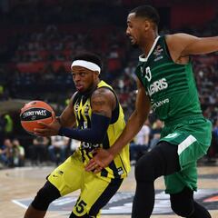Holders Fenerbahce sink Zalgiris to reach Euroleague final