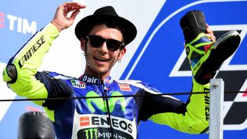 Rossi en el podio de Misano.