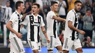 Mario Mandzukic, junto a Paulo Dybala, Cristiano Ronaldo y Emre Can.