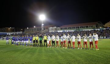 La formación de los jugadores antes del partido.