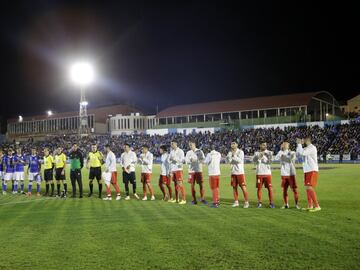 La formación de los jugadores antes del partido.