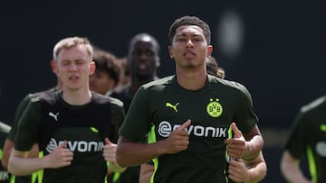 Jobe Bellingham, en el entrenamiento del Dortmund.