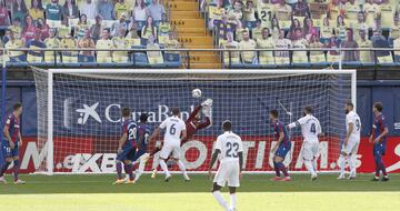 Vinícius marca el 0-1 al Levante. 