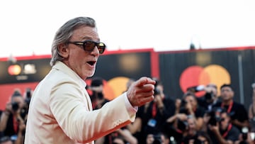 Daniel Craig poses on the red carpet during arrivals for the screening of the movie "Queer", in competition, at the 81st Venice Film Festival, Venice, Italy, September 3, 2024. REUTERS/Louisa Gouliamaki TPX IMAGES OF THE DAY