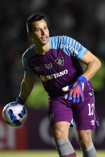 Fluminense ganó con goles de Willian y Arias. La serie terminó 4-1 en el global.