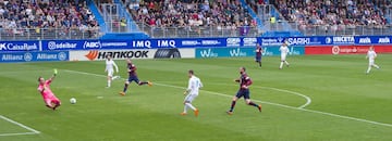 Cristiano Ronaldo marca el 0-1.