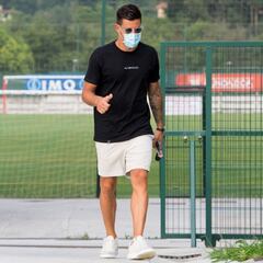 Yuri Berchiche tendrá un verano activo