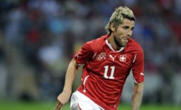 Valon Behrami es uno de los más experimentados del equipo. Ha jugado para nueve equipos, incluyendo la Lazio, la Fiorentina y el Nápoli. Disputó con Suiza tres Copas del Mundo: Alemania, Sudáfrica y Brasil.