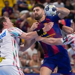 Al Barça se le va el empate al poste