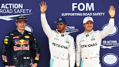 Hamilton grabs dramatic pole ahead of Rosberg