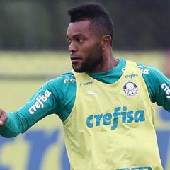 Miguel Borja está en Colombia a la espera de definir su futuro