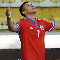 Alexis brilla y Chile aún cree en el milagro: sigue en carrera a Qatar