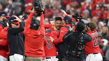 Cleveland Guardians dejaron tendidos a los Yankees en el primer partido desde Progressive Field; están a un triunfo de eliminar a los de Nueva York.