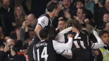 <b>ALEGRÍA. </b>El Newcastle celebra por todo lo alto su triunfo.