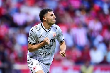 Cruz Azul definitivo por Paradela
