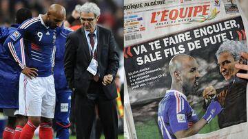 Nicolas Anelka y Raymond Domenech hablan durante un partido y la portada de los medios franceses tras su discusi&oacute;n en el Mundial de 2010.