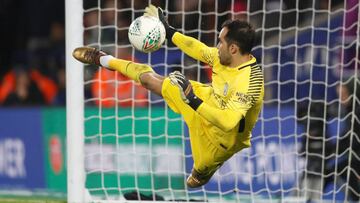 Bravo estira su impresionante récord en definición por penales