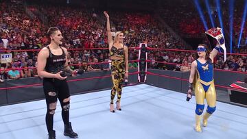 Rhea Ripley, Charlotte Flair y Nikki A.S.H., en Raw.