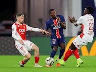 Follow the action as it happens in the first leg of this all-French affair in the UCL.