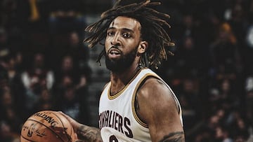 Derrick Williams.