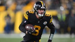 PITTSBURGH, PENNSYLVANIA - NOVEMBER 20: Kenny Pickett #8 of the Pittsburgh Steelers runs the ball during the second quarter against the Cincinnati Bengals at Acrisure Stadium on November 20, 2022 in Pittsburgh, Pennsylvania. (Photo by Joe Sargent/Getty Images)