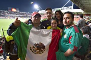 Checa las mejores postales que nos dejaron los aficionados en Toluca, quienes volvieron a tener de cerca un partido de la Selección Mexicana, en la despedida del Tuca.