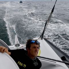 El Apivia recupera el liderato en las cercanías de Lisboa