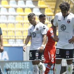 Valdivia reconoce: "Nos están costando un montón de cosas"