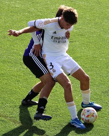 Vctor Valdepe?as, Valde, con el juvenil del Real Madrid.