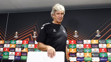 Pellegrini, en rueda de prensa.