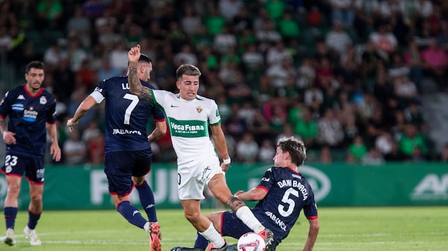 Elche y Depor se perdonan y siguen sin despegar