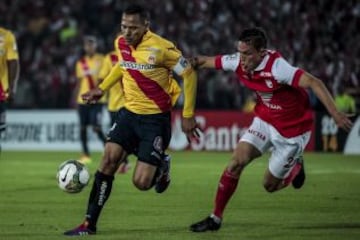 Aldo Ramírez: fueron cinco años los que Ramírez portó la camiseta roja capitalina (2000 – 2005). Luego de ser subcampeón con Santa Fe, el samario tomó rumbo a Nacional (2005-2007), con un corto paso en México (2008) para volver al verde en el 2009. Fue campeón en Colombia con Nacional en la Primera A 2007-l y 2007-ll.