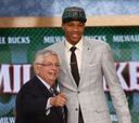 Antetokounmpo ha crecido cinco cm. desde el pasado draft