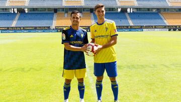 17/07/2018 CADIZ CF PRESENTACION DE JUGADORES MATOS Y CARMONA