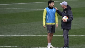 Gustavo Puerta y José Alberto, del Racing.