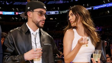 Bad Bunny y Kendall Jenner fueron sorprendidos besándose en concierto de Drake en LA