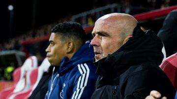 Alfred Schreuder, frente al Emmen.