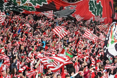 Aficionados del Athletic Club en el estadio de San Mamés.