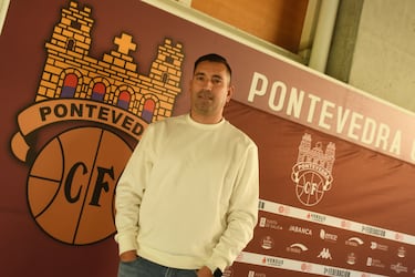 El Pontevedra, a hurgar en la herida armera