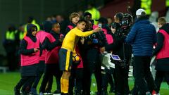 La brillante jornada de Alexis en goleada de Arsenal ante West Ham