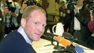 La llegada de Sammer da esperanzas a Van Nistelrooy